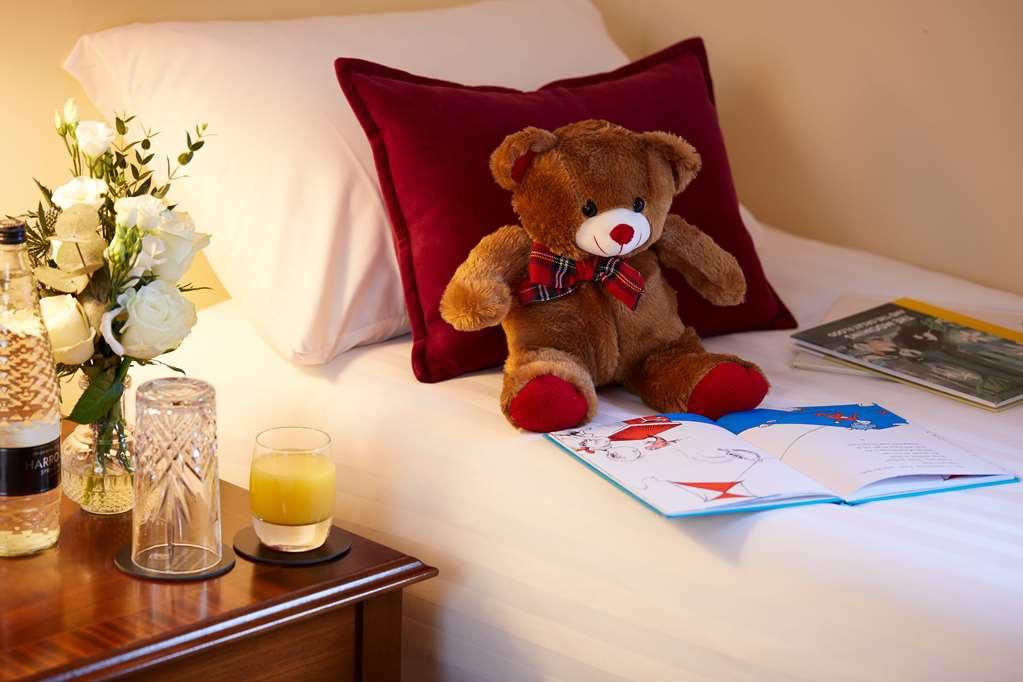 Macdonald Hill Valley Hotel, Spa & Golf Resort Whitchurch  Zimmer foto